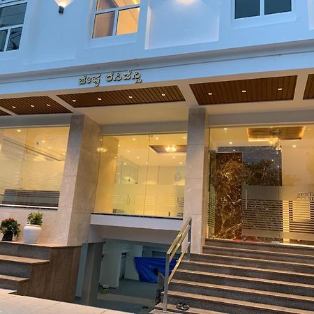 Hotel Jesta Residency Hassan Zewnętrze zdjęcie