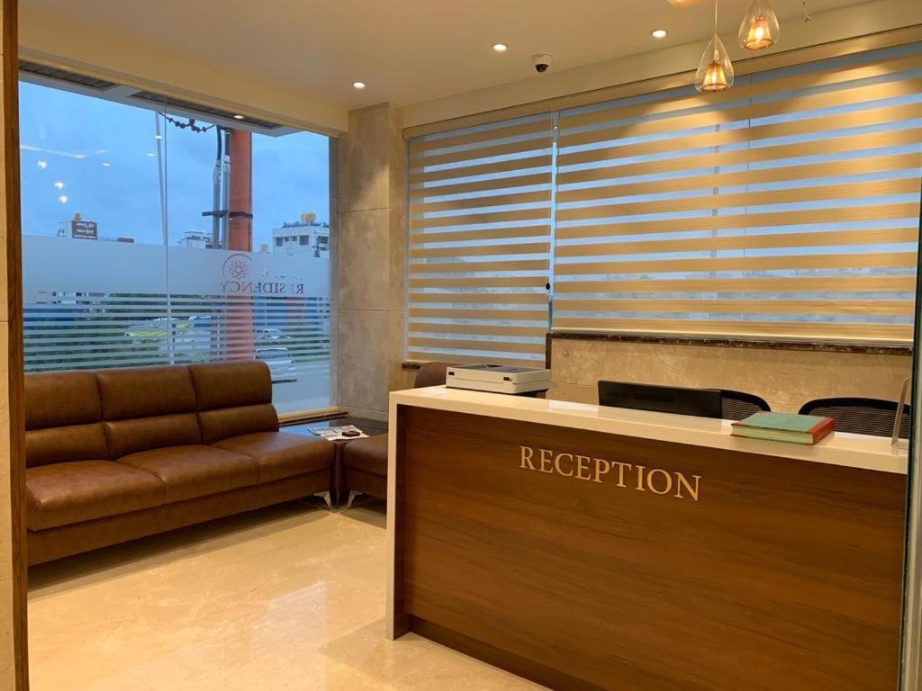 Hotel Jesta Residency Hassan Zewnętrze zdjęcie
